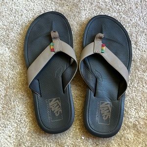 Men’s Vans flip flops